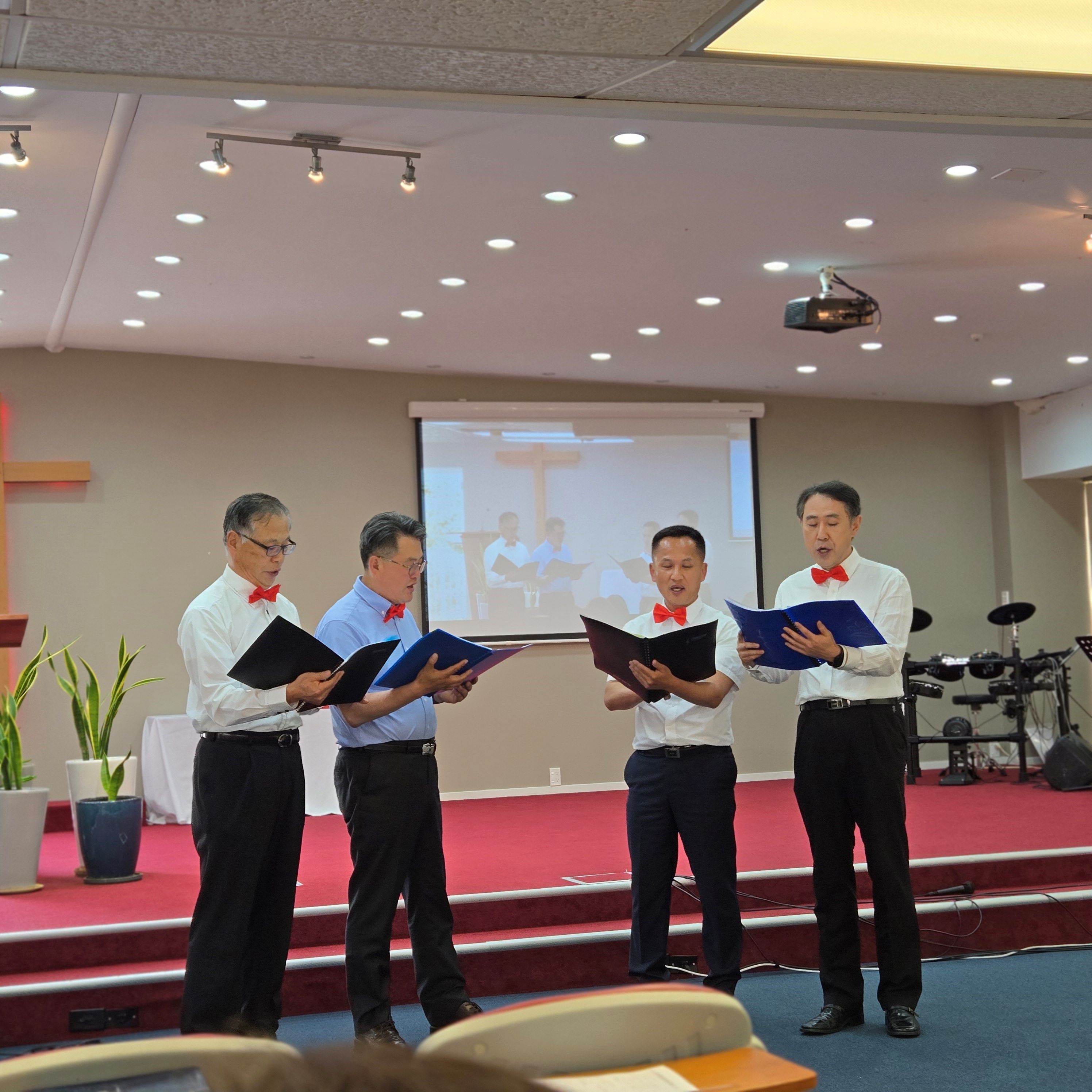 5.남성4중창_3.jpg